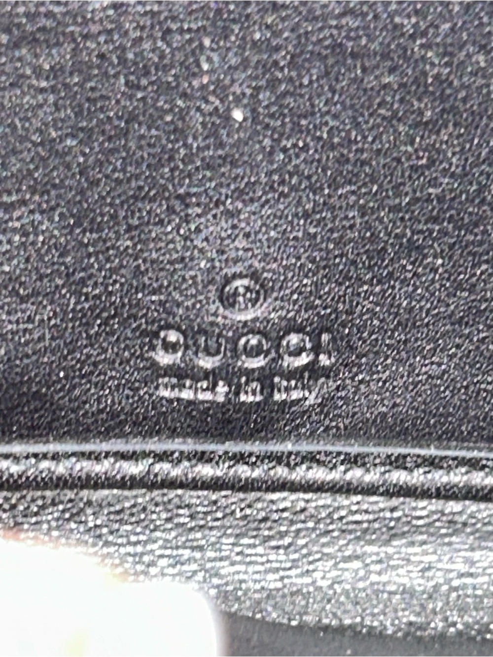 Gucci Black Guccisima Leather Interlocking GG Zip Wallet - Picture 2 of 9